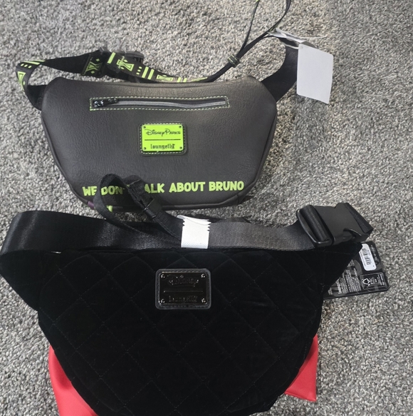 Disney Loungefly Minnie Mouse Bow And Bruno Glow In The Dark Fanny Pack. - Picture 2 of 6